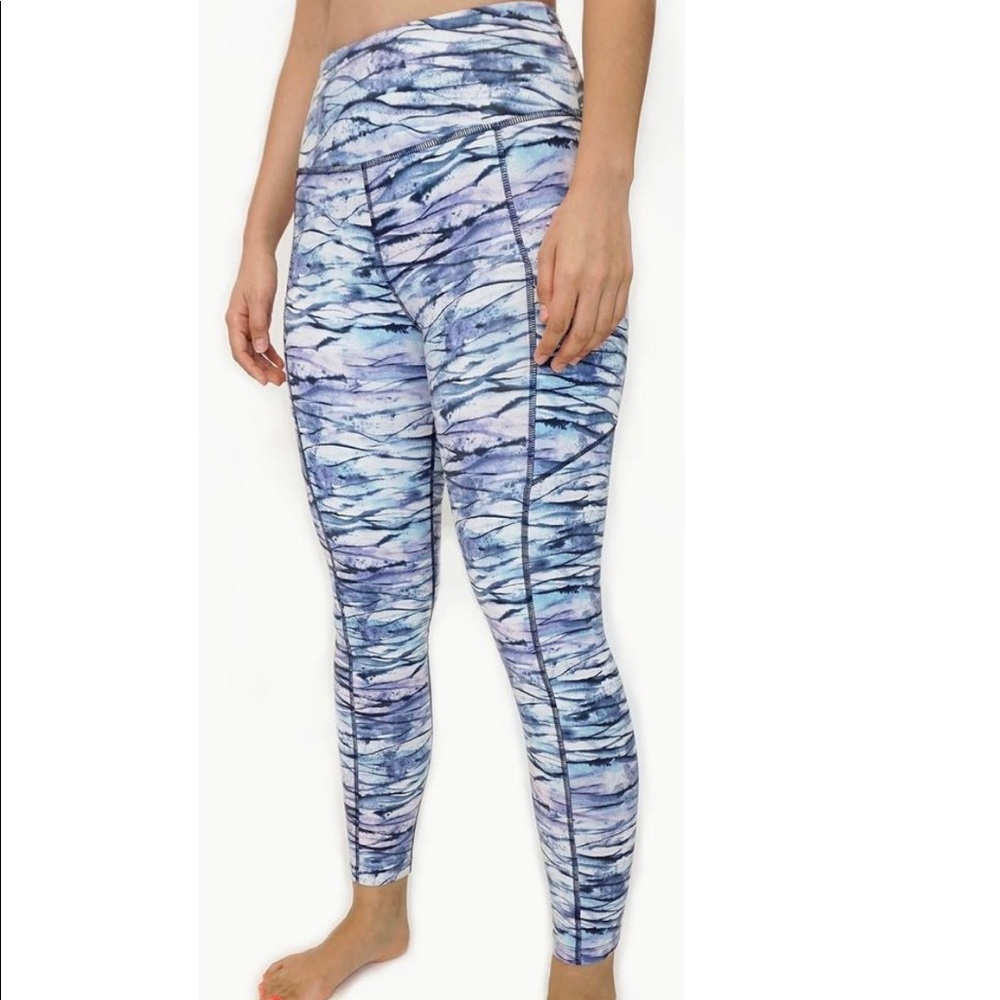 Eluminary work out pants